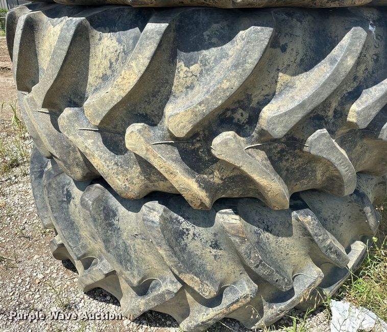 image for item DO7099 2004 Case IH STX450 4WD tractor