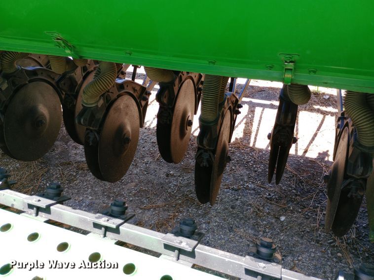 image for item DP1194 John Deere 8350 grain drill