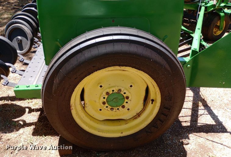 image for item DP1194 John Deere 8350 grain drill