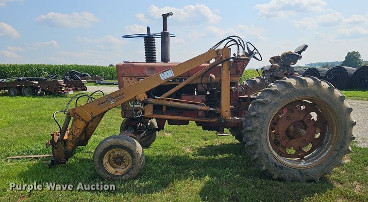 image for item DP6554 1963 Farmall McCormick F706 tractor