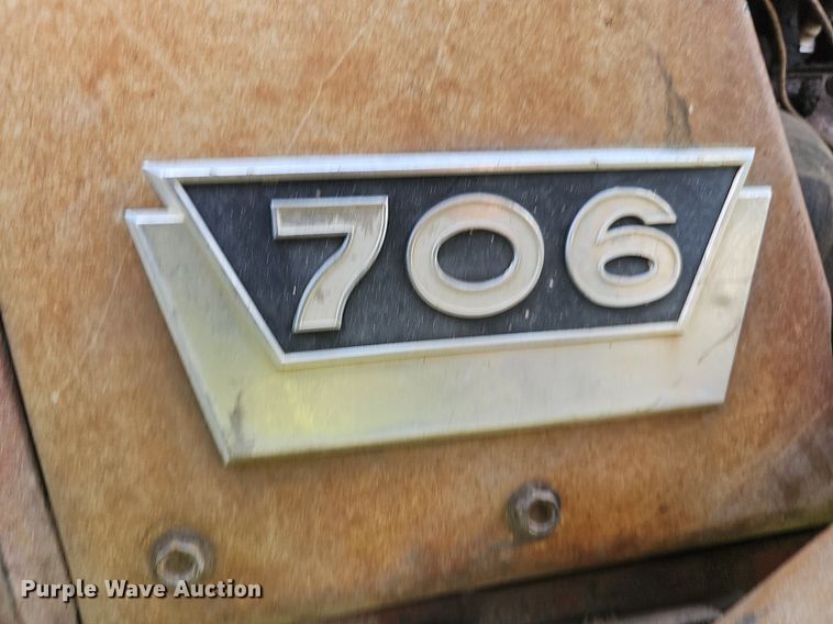 image for item DP6554 1963 Farmall McCormick F706 tractor