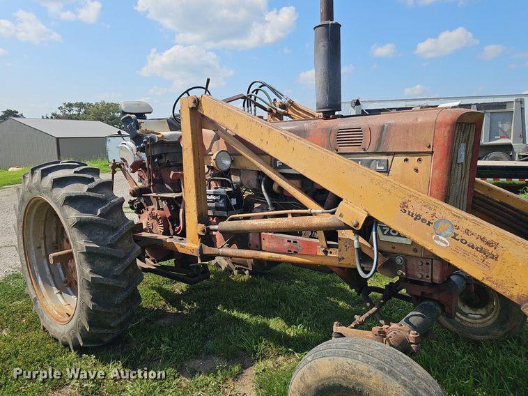 image for item DP6554 1963 Farmall McCormick F706 tractor