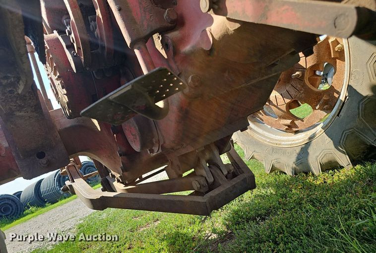 image for item DP6554 1963 Farmall McCormick F706 tractor