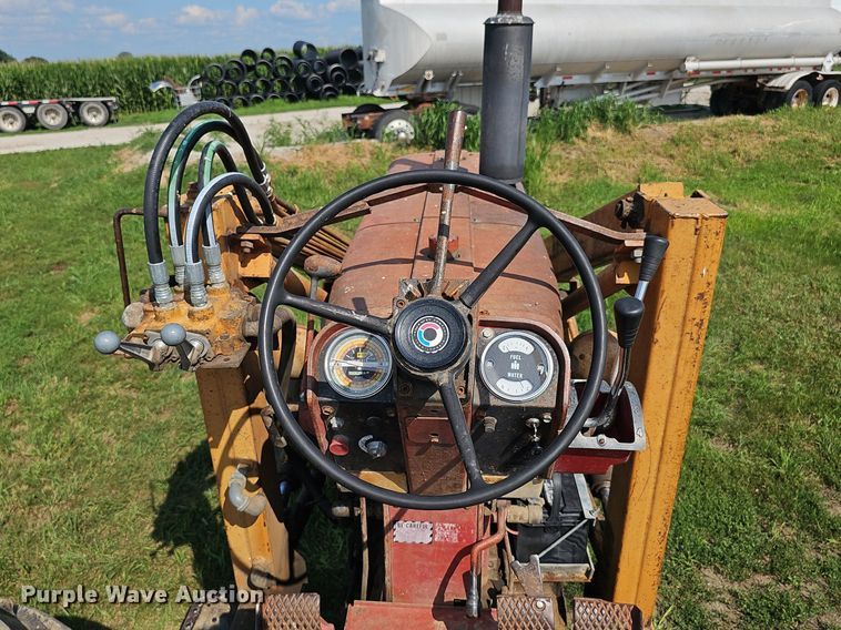 image for item DP6554 1963 Farmall McCormick F706 tractor