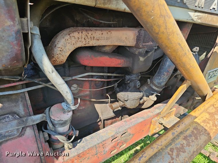 image for item DP6554 1963 Farmall McCormick F706 tractor