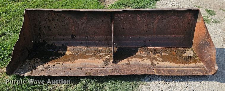 image for item DP6554 1963 Farmall McCormick F706 tractor