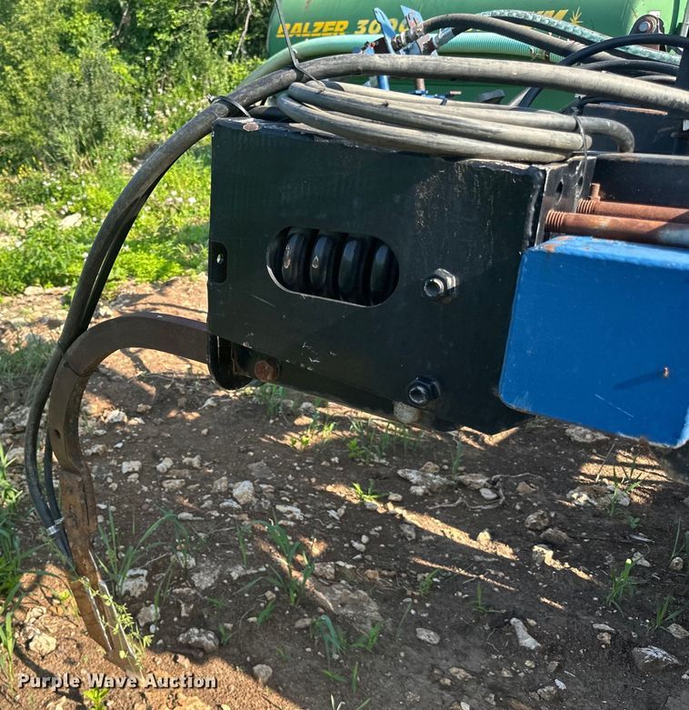 image for item DP8425 Blue Jet liquid fertilizer applicator