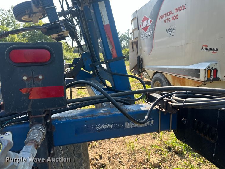 image for item DP8425 Blue Jet liquid fertilizer applicator