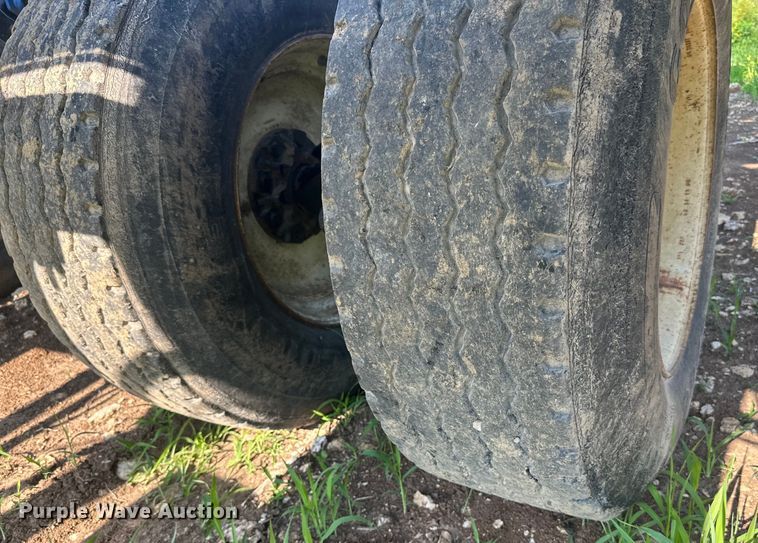 image for item DP8425 Blue Jet liquid fertilizer applicator