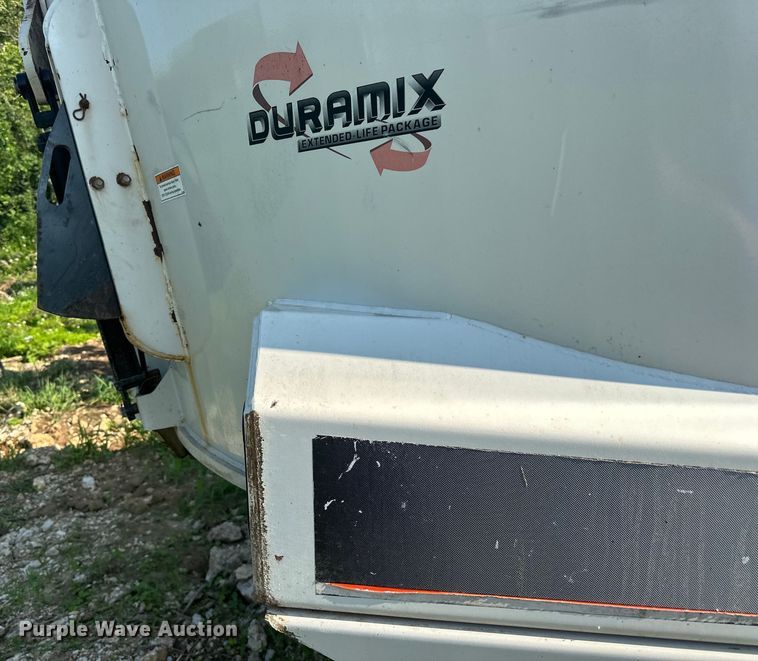 image for item DP8426 Kuhn Knight VTC 1100 feed mixer