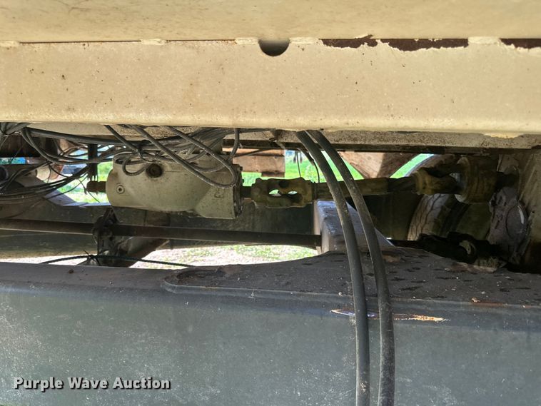 image for item DP8426 Kuhn Knight VTC 1100 feed mixer