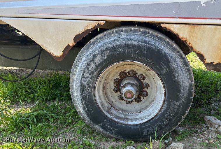 image for item DP8426 Kuhn Knight VTC 1100 feed mixer