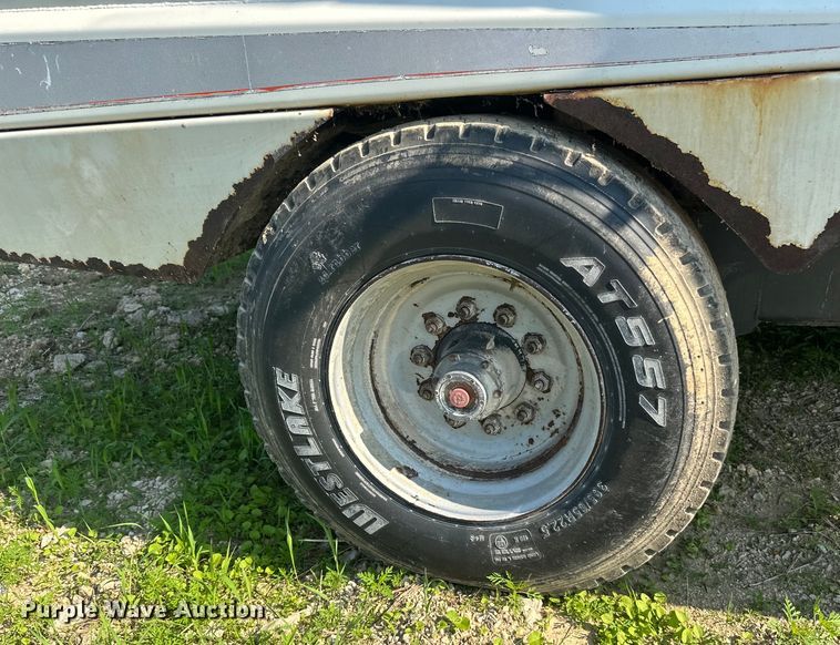 image for item DP8426 Kuhn Knight VTC 1100 feed mixer