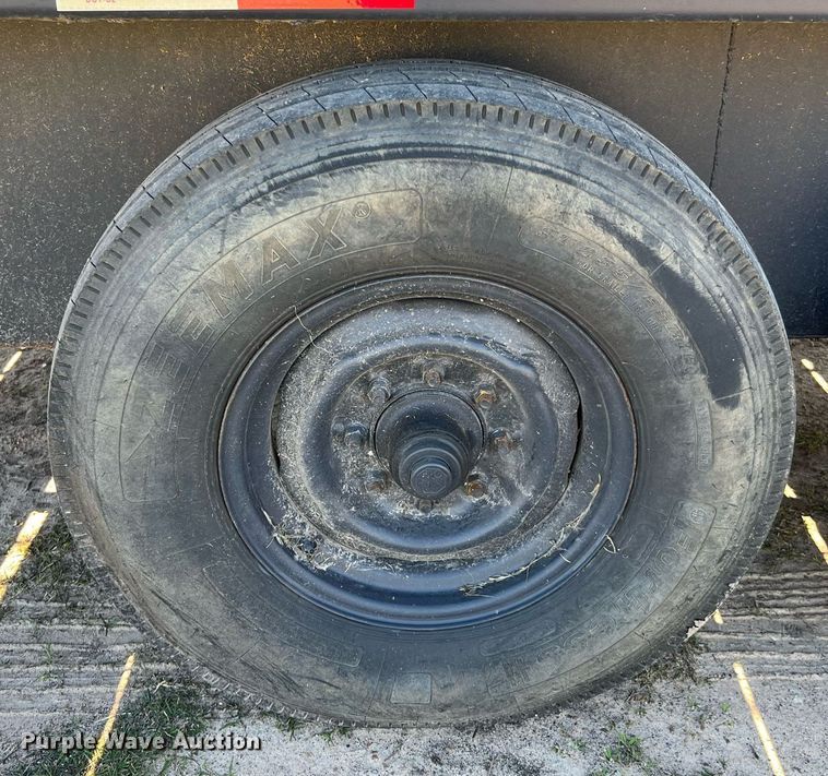 image for item DQ2324 1998 Gooseneck  B8B1 livestock trailer