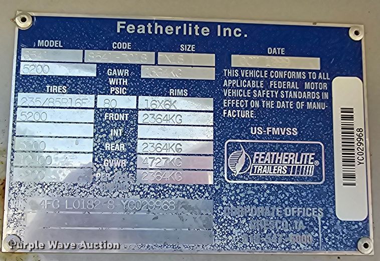 image for item DQ4441 2000 Featherlite 8541 livestock trailer