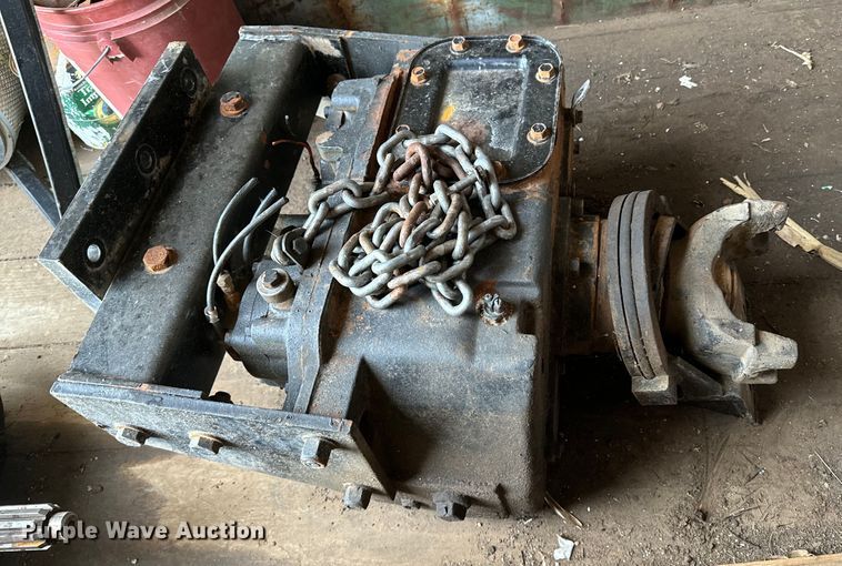 image for item DQ6882 Two speed gear box 