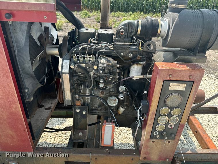 image for item DQ6896 Case IH 4391 irrigation power unit