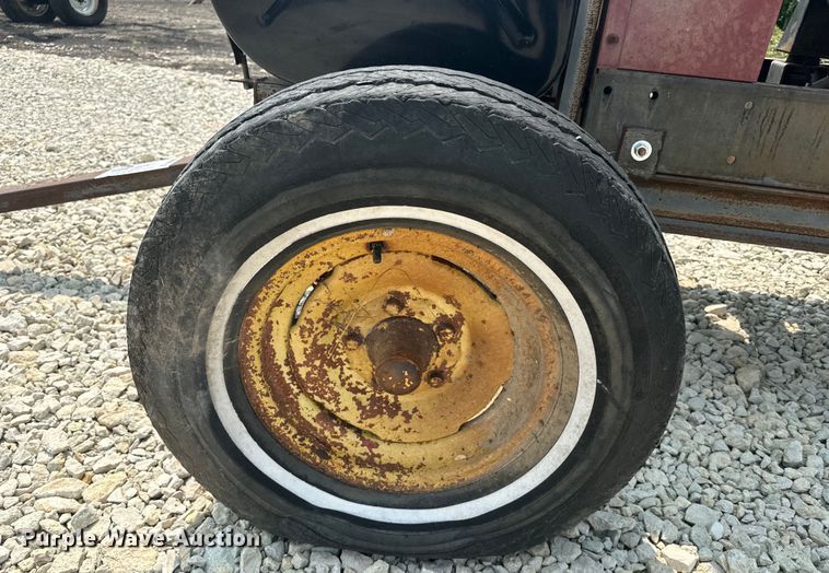 image for item DQ6896 Case IH 4391 irrigation power unit