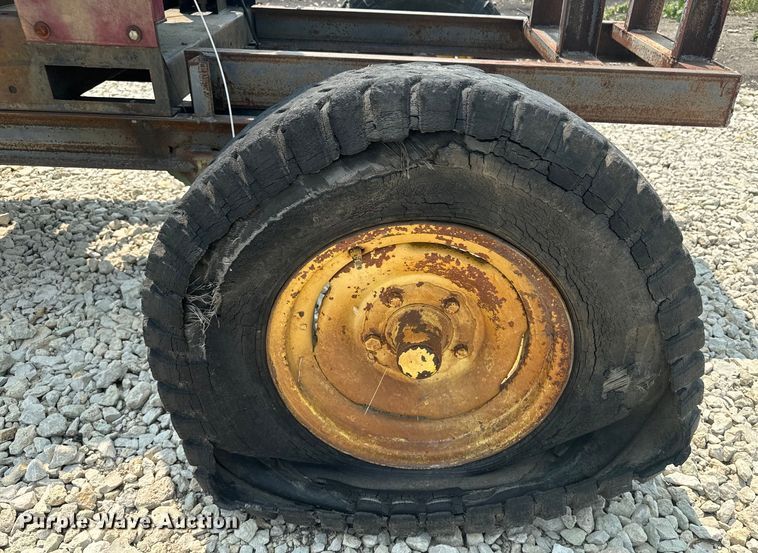 image for item DQ6896 Case IH 4391 irrigation power unit