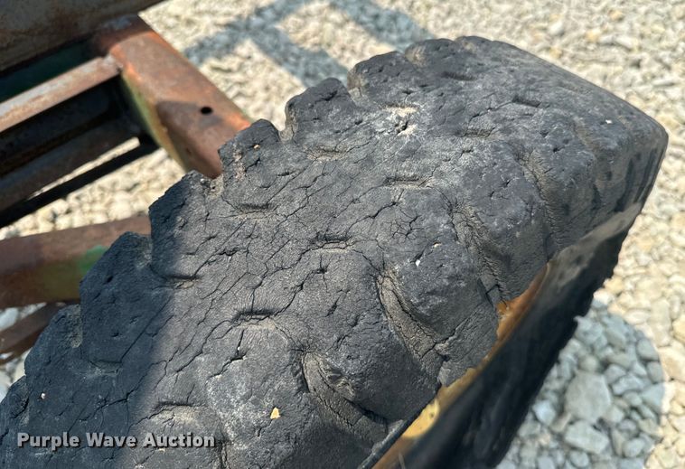 image for item DQ6896 Case IH 4391 irrigation power unit