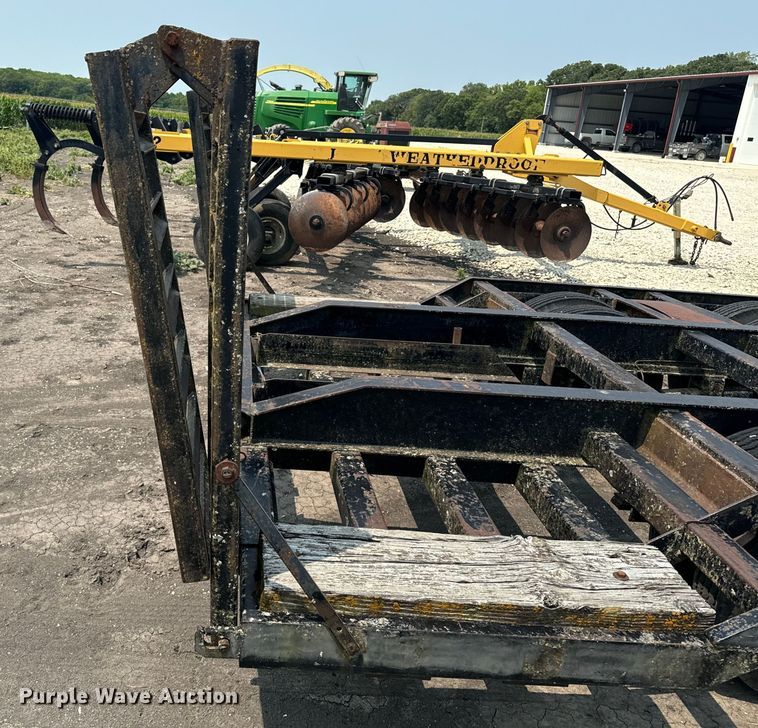 image for item DQ6898 Antz forage harvester trailer