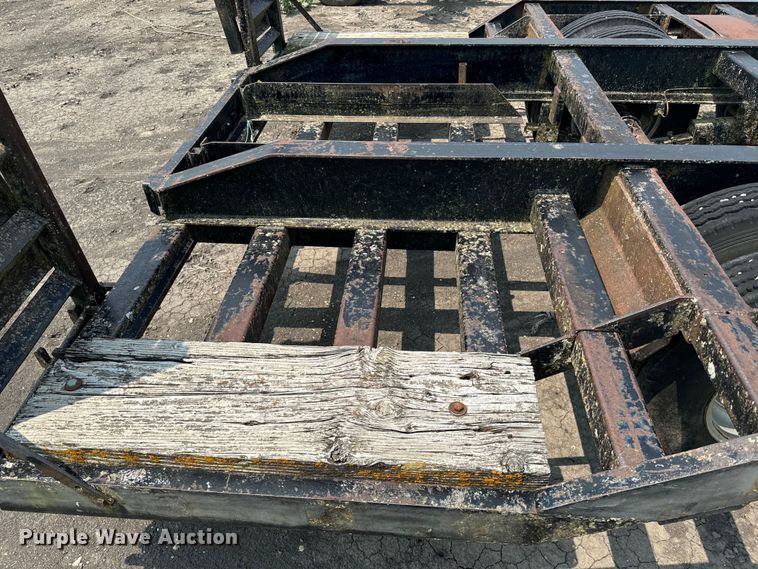 image for item DQ6898 Antz forage harvester trailer