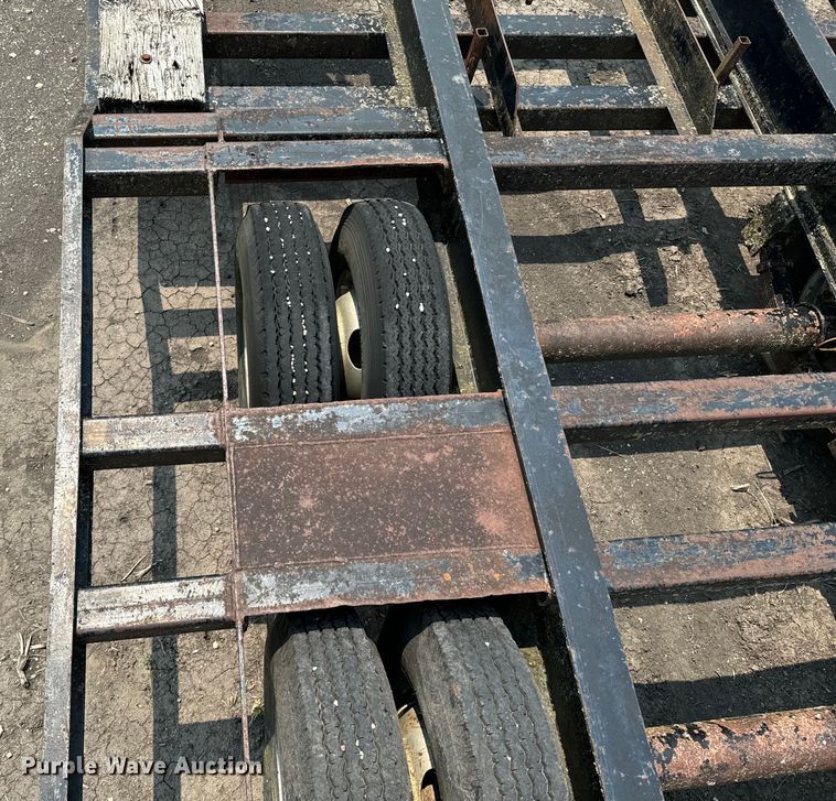 image for item DQ6898 Antz forage harvester trailer