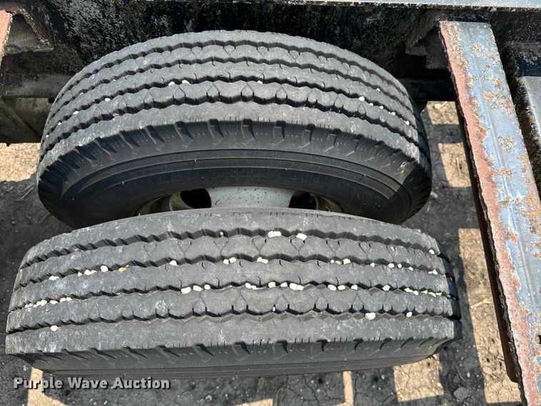 image for item DQ6898 Antz forage harvester trailer