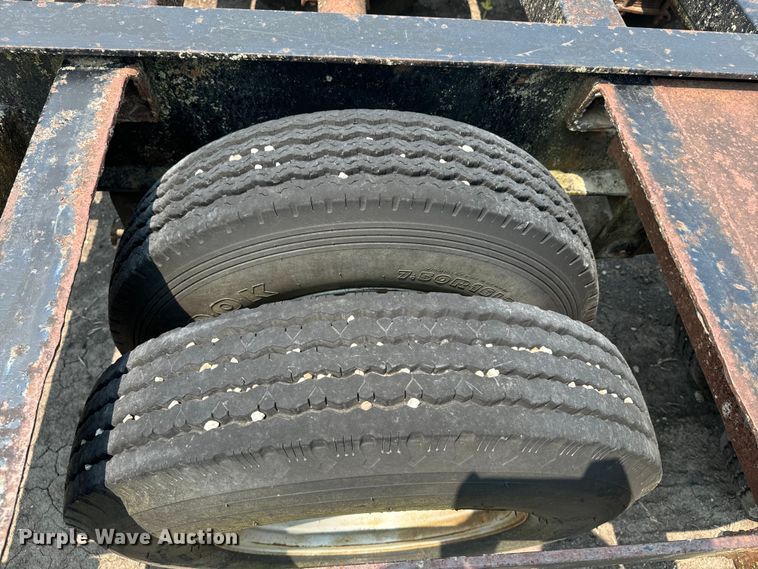 image for item DQ6898 Antz forage harvester trailer