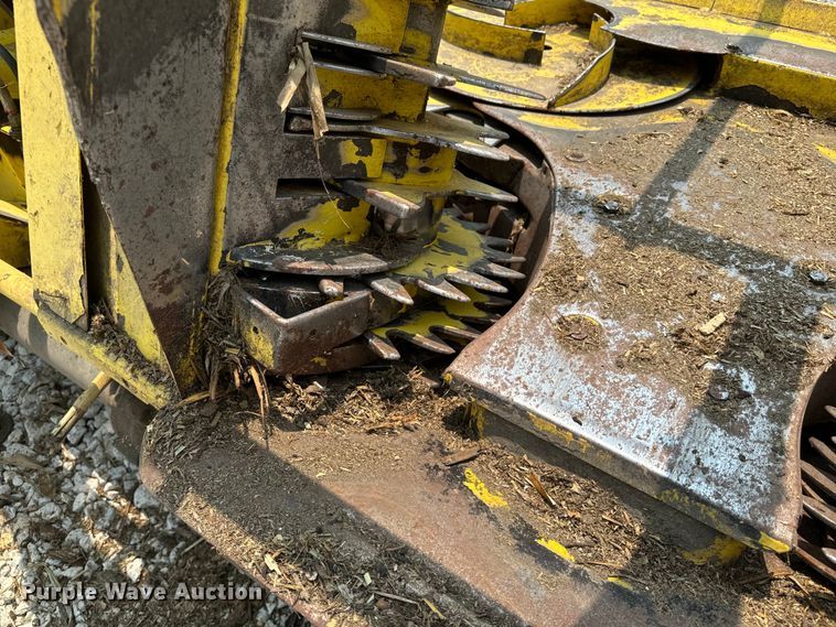 image for item DQ6899 John Deere rotary forage head