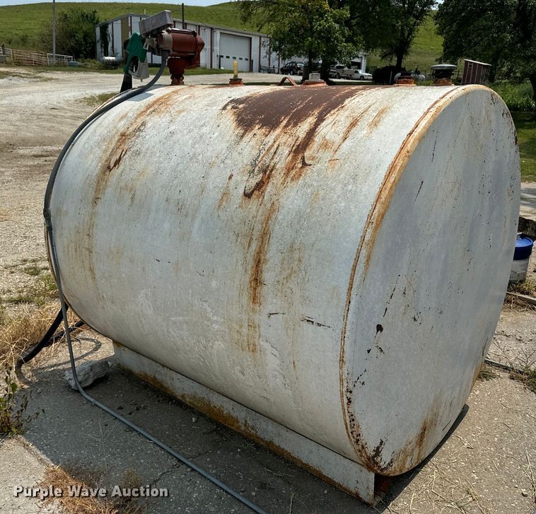 image for item DQ6901 Fuel tank 