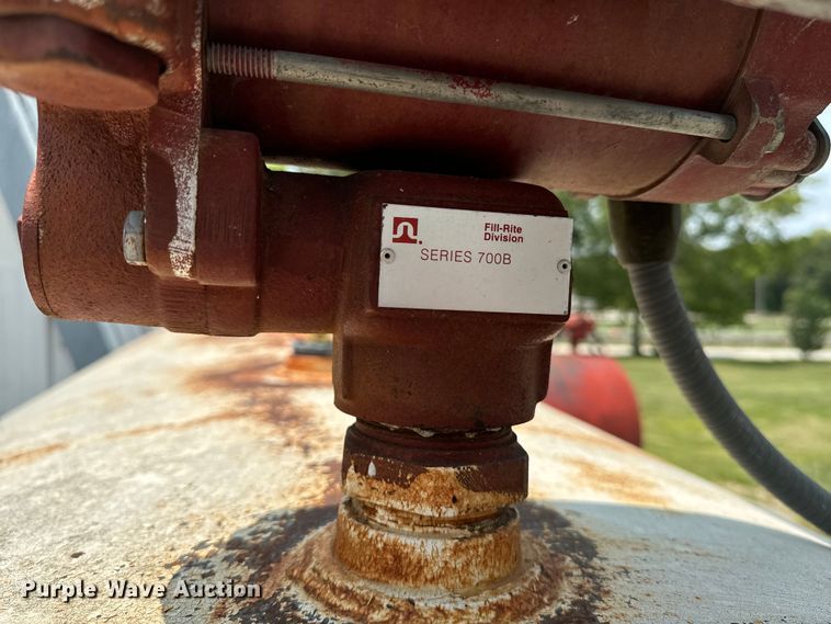 image for item DQ6901 Fuel tank 