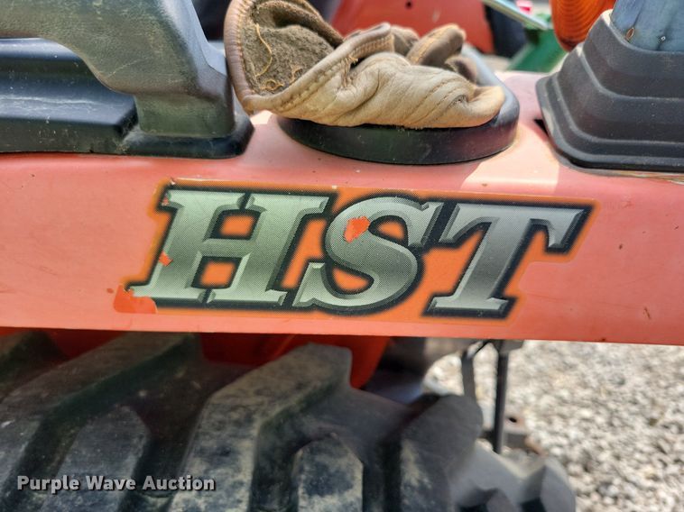 image for item DR4323 Kubota B2320 MFWD tractor