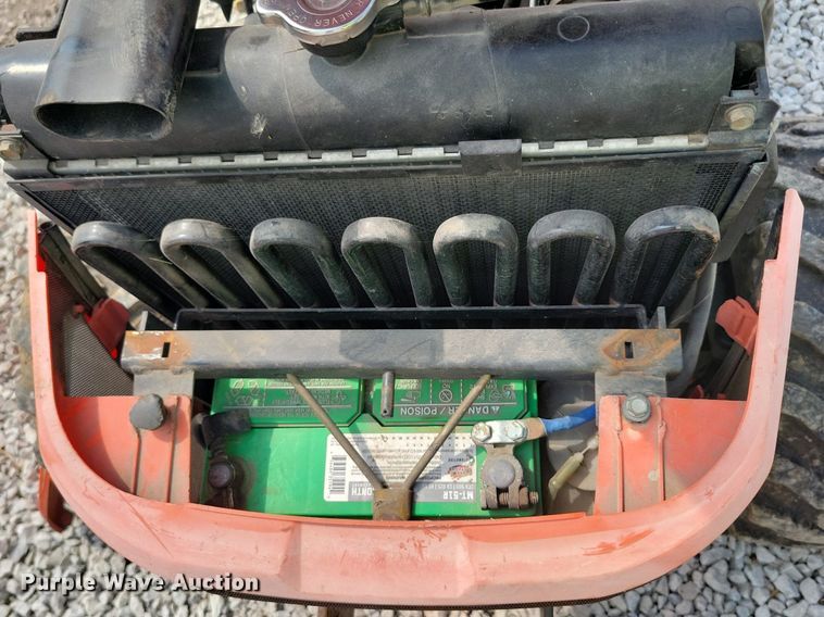 image for item DR4323 Kubota B2320 MFWD tractor