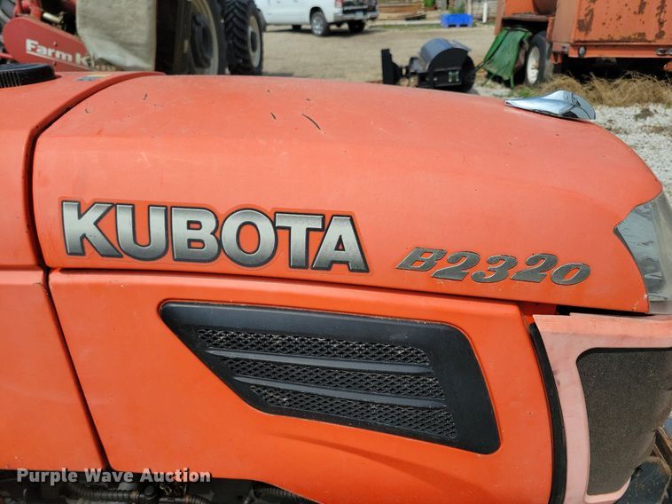image for item DR4323 Kubota B2320 MFWD tractor
