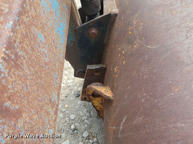 image for item DR4324 Ford 3930 tractor