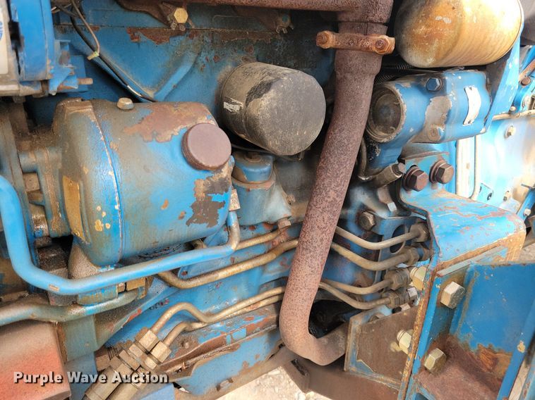 image for item DR4324 Ford 3930 tractor
