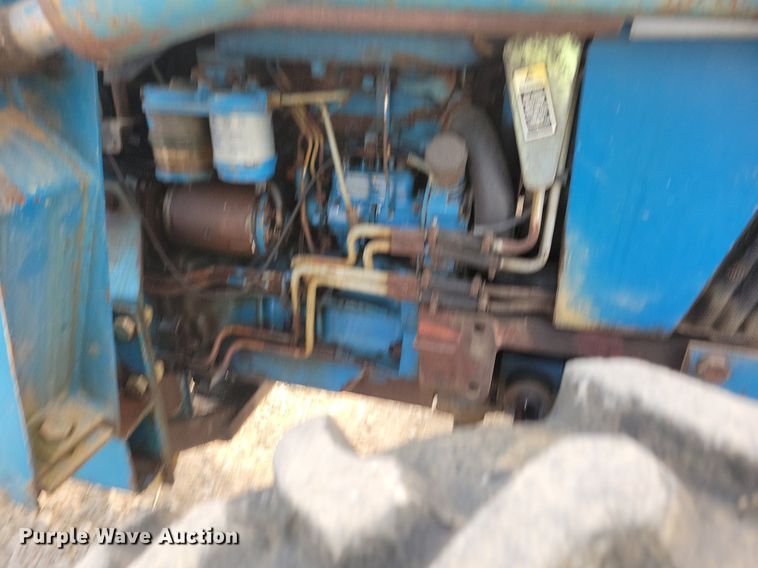 image for item DR4324 Ford 3930 tractor