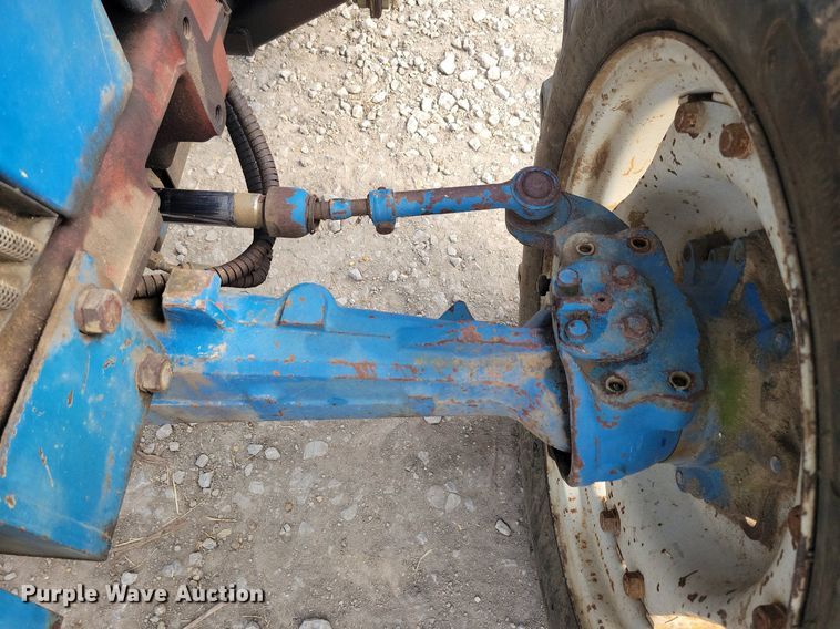 image for item DR4324 Ford 3930 tractor