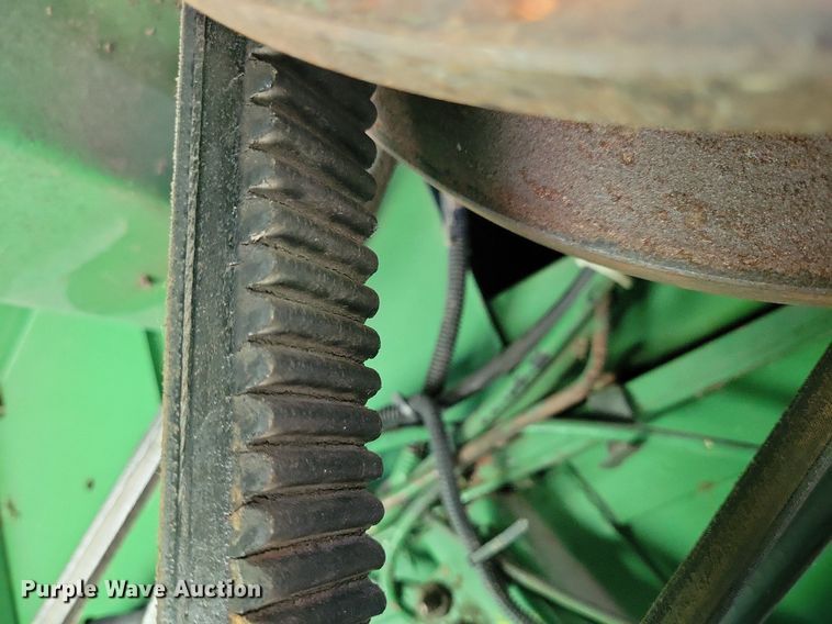 image for item DR4325 1984 John Deere Turbo 7720 combine