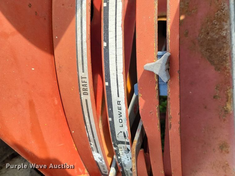 image for item DR4327 1975 International Harvester 574D tractor