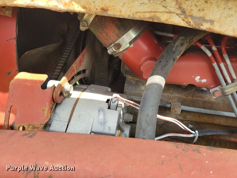 image for item DR4327 1975 International Harvester 574D tractor