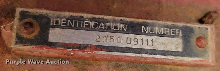 image for item DR4327 1975 International Harvester 574D tractor