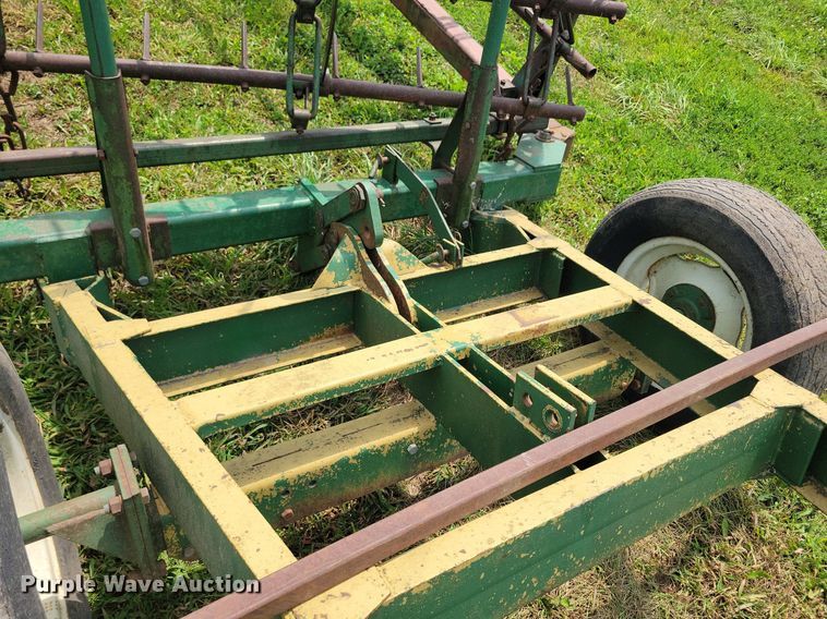 image for item DR4330 Spike tooth harrow