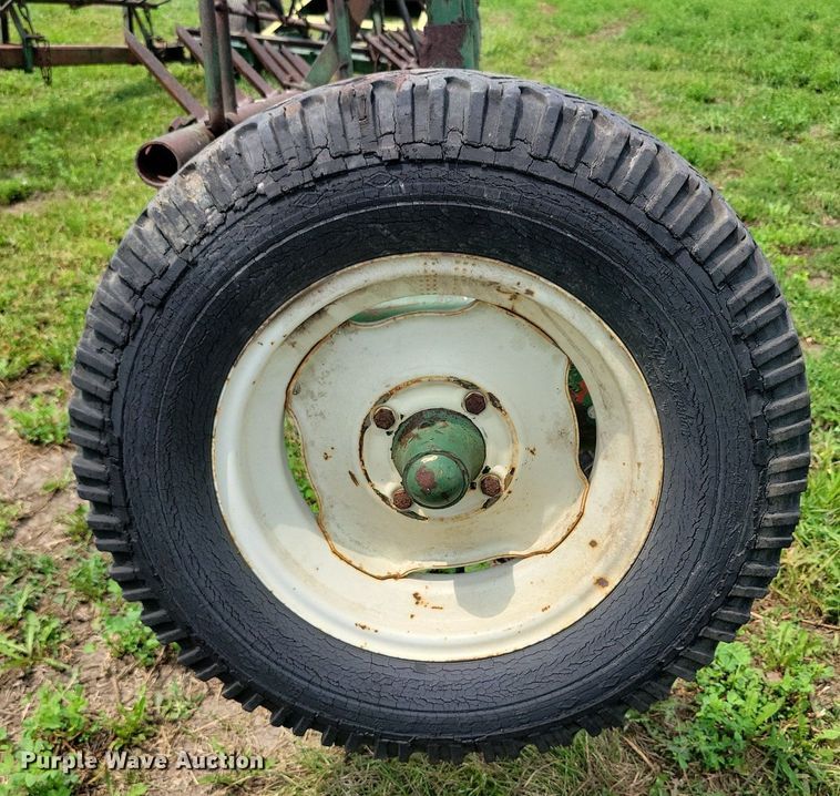 image for item DR4330 Spike tooth harrow