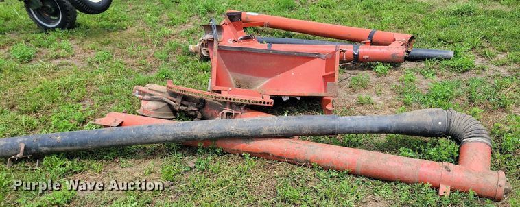 image for item DR4331 (2) Westfield gravity wagon augers