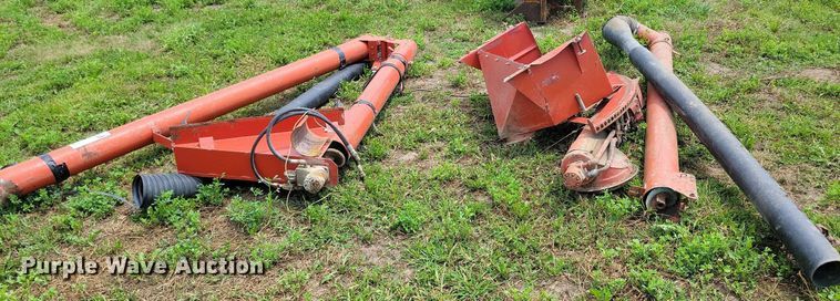 image for item DR4331 (2) Westfield gravity wagon augers
