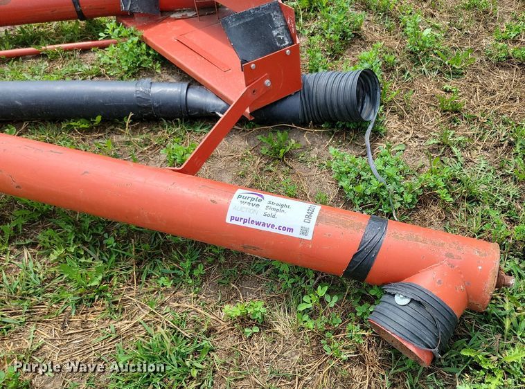 image for item DR4331 (2) Westfield gravity wagon augers