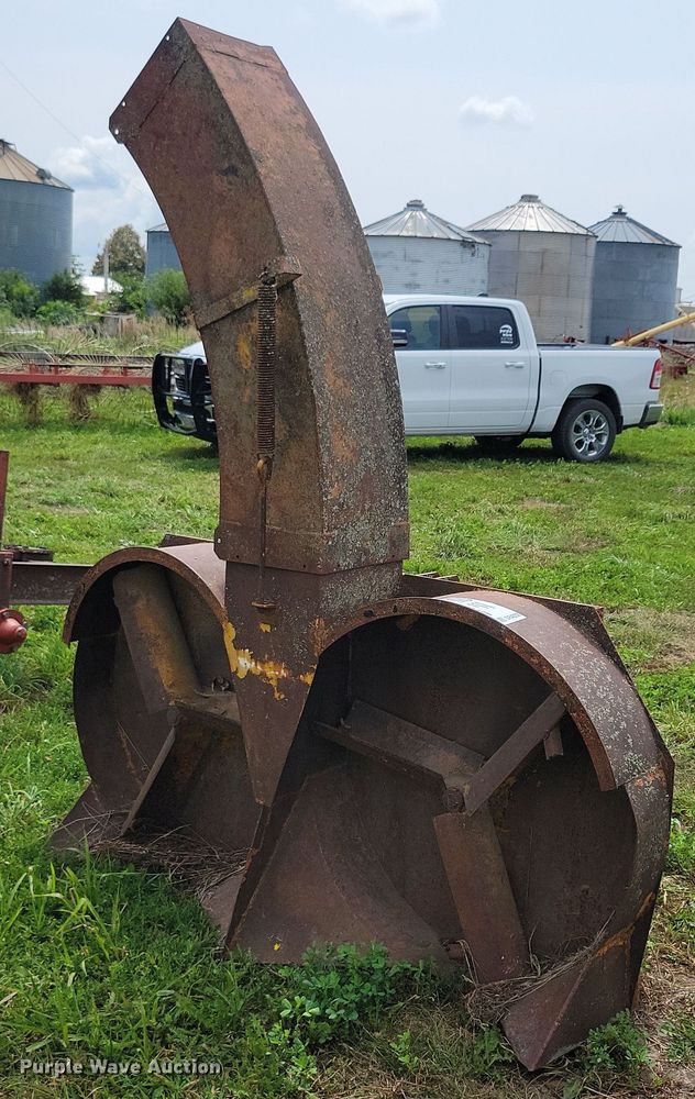 image for item DR4332 Snow blower