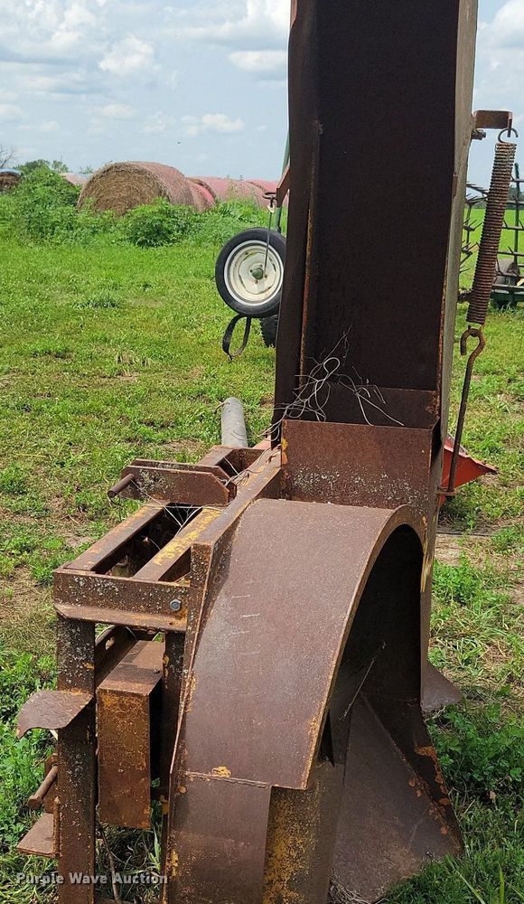 image for item DR4332 Snow blower